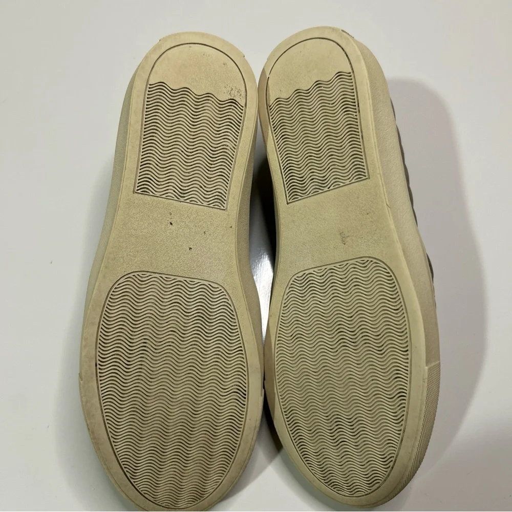 Steve Madden Brown Quilted Flats Women’s 6.5 Shoes